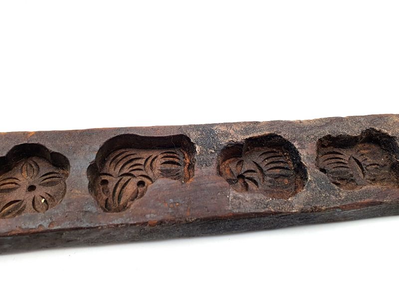 Holz Buttermodel Springerle Blumen 4