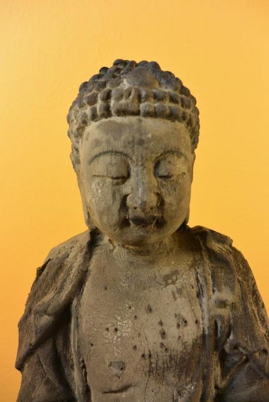 Holz Statuetten aus China Buddha im Lotussitz 2