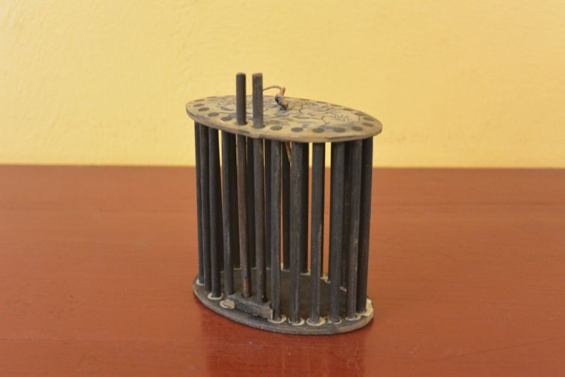 Hölzerne Grillenkäfige Oval Kinder 5