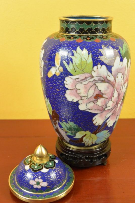 Grand Vase Potiche En Céramique Bleu Brillant Avec Fleurs Blanches - Hauteur 32 Cm, Style Chinois, Neuf