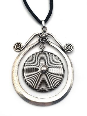 Collier ethnique Pendentif Spirale de Vie