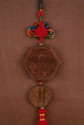 Pendentifs Feng Shui en Bois Déesse GuanYin 