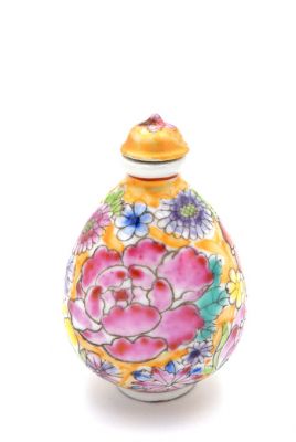 Tabatière Chinoise en Porcelaine Fleurs Multicolores 4 Tabatière Chinoise en Porcelaine Fleurs Multicolores 4