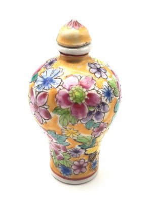 Tabatière Chinoise en Porcelaine Fleurs Multicolores 7 Tabatière Chinoise en Porcelaine Fleurs Multicolores 7