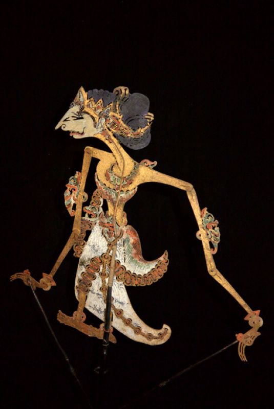 Click thumbnail to enlarge and hover over the picture to zoom Indonesian Shadow play Wayang Kulit Dewi Kunti 1