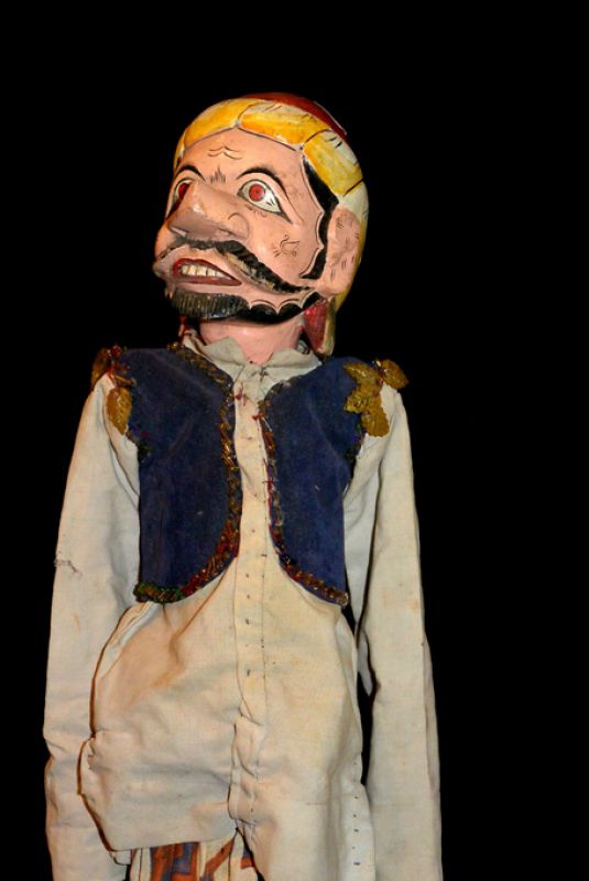Indonesische Stabpuppenspiel Wayang Golek Händler 2