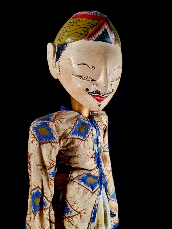 Indonesische Stabpuppenspiel Wayang Golek Mann 2 3