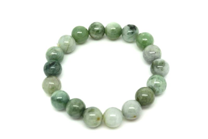 Jade 18 Beads Bracelet White and Green spotted 1