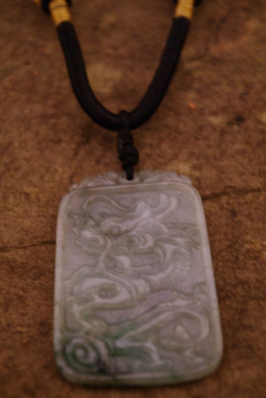 Jade Anhänger Drache 3
