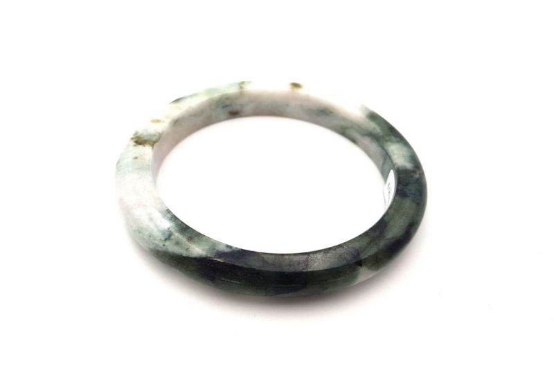 Jade-Armband Klasse A 5,75cm - Weiß und Dunkelgrün 3