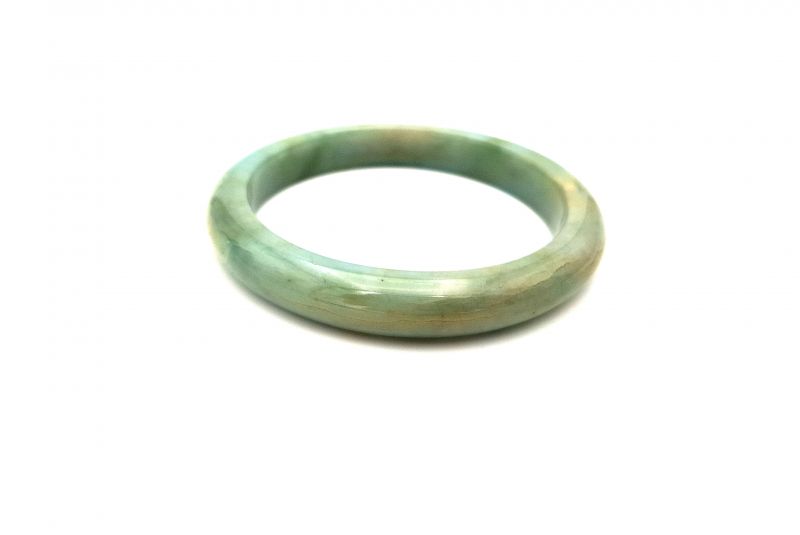 Jade-Armband Klasse A 5,8cm Grün und natürliche Farbe 2