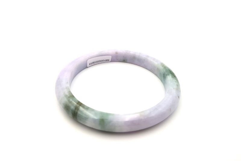 Jade-Armband Klasse A 6,2cm - Weiße, hellgrüne Flecken rosa Reflexion 3
