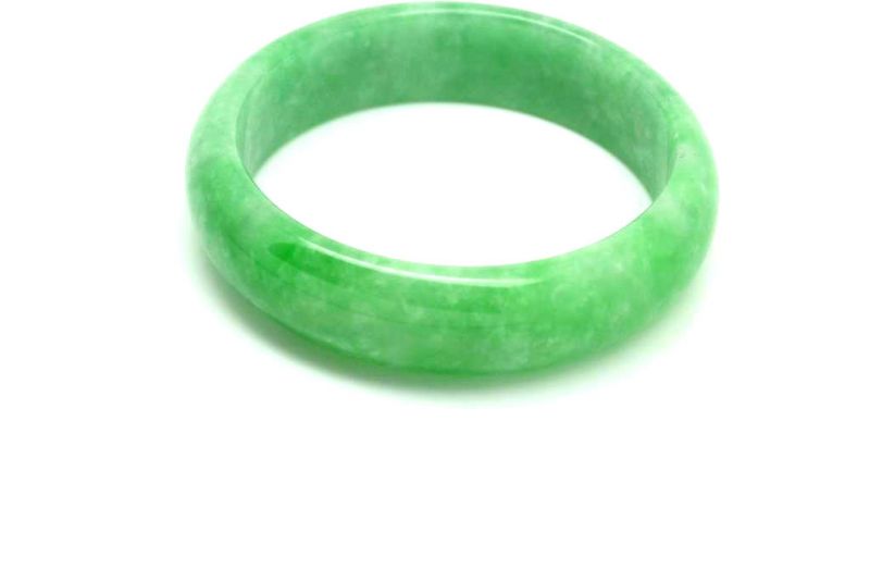 Jade-Armband Klasse A Hellgrün 5 7cm 3