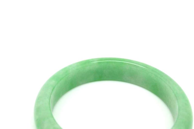 Jade-Armband Klasse A Hellgrün 5 8cm 5
