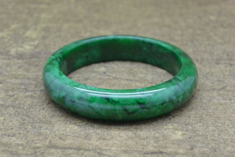 Jade-Armband Klasse A Hellgrün 6,2cm 2