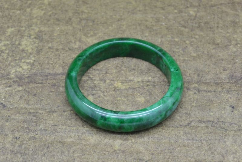 Jade-Armband Klasse A Hellgrün 6,2cm 3