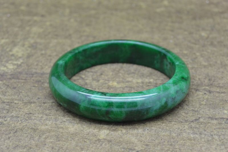 Jade-Armband Klasse A Hellgrün 6,2cm 4