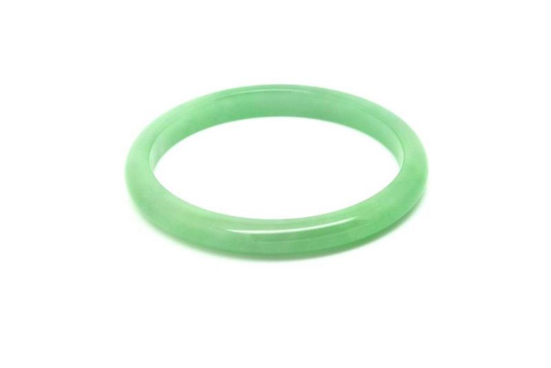 Jade-Armband Klasse A Hellgrün Transparent 7cm 3