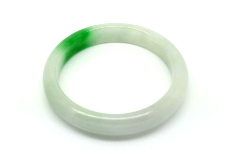 Jade-Armband Klasse AWeiß und grün 5 9cm 3