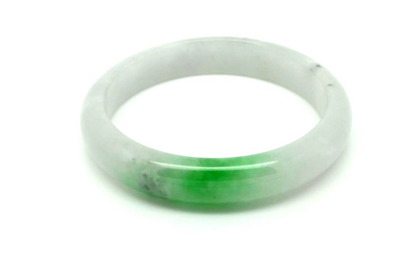 Jade-Armband Klasse AWeiß und grün 6 2cm 2