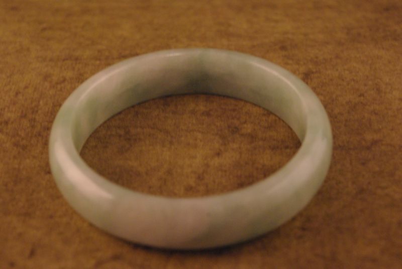 Jade Armreif 4