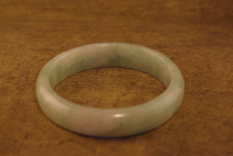Jade Armreif 5