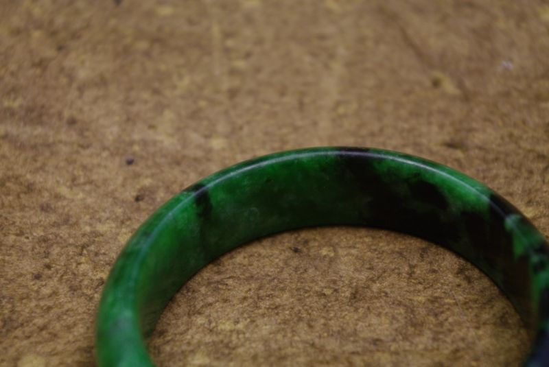 Jade Armreif dunkelgrün 5 8cm 4
