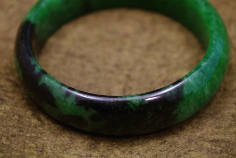 Jade Armreif dunkelgrün 5 8cm 5