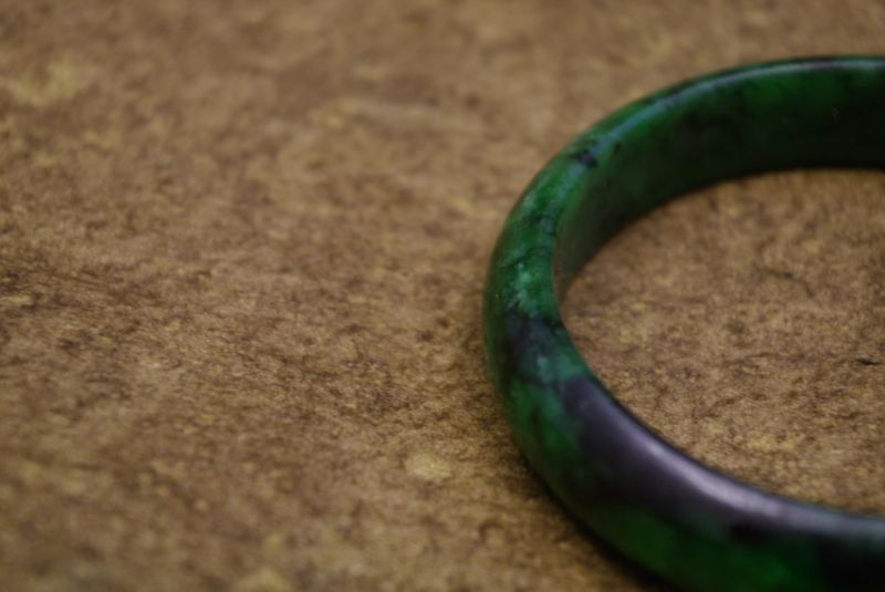 Jade Armreif dunkelgrün Klasse A 5 9cm 2