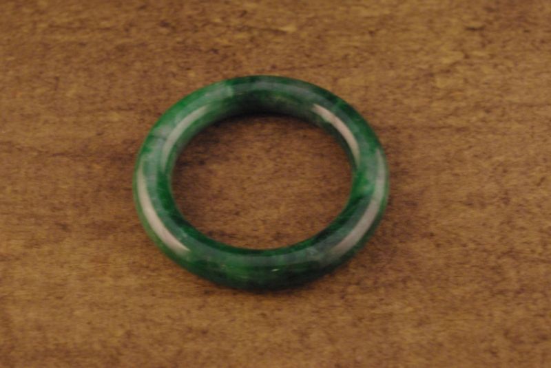Jade Armreif dunkelgrün Klasse A 5.8cm 3