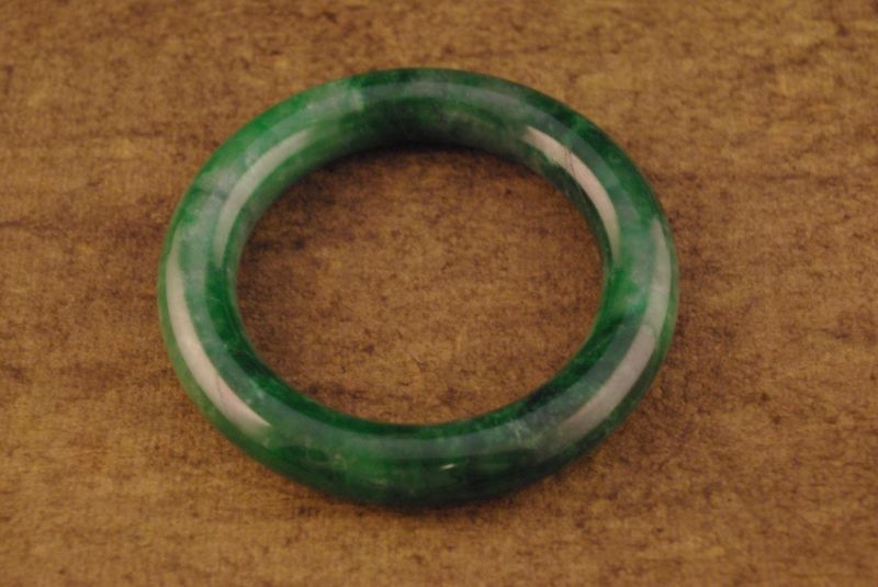 Jade Armreif dunkelgrün Klasse A 5.8cm 4
