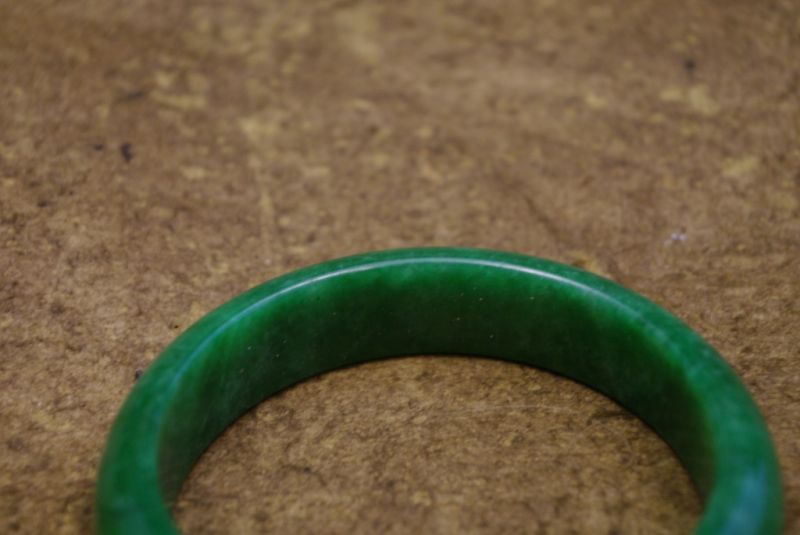 Jade Armreif dunkelgrün Klasse A 6 cm 3