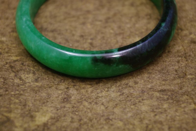 Jade Armreif dunkelgrün Klasse A 3