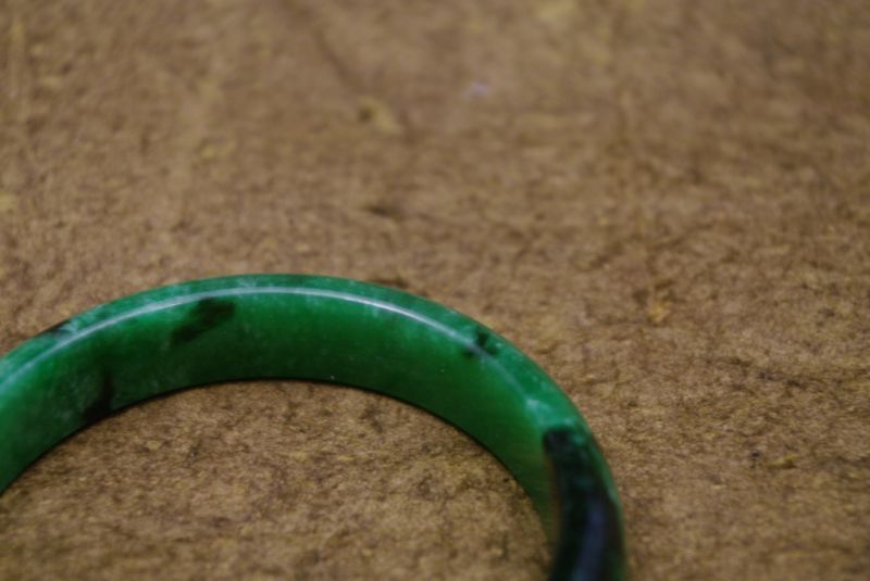 Jade Armreif dunkelgrün Klasse A 4