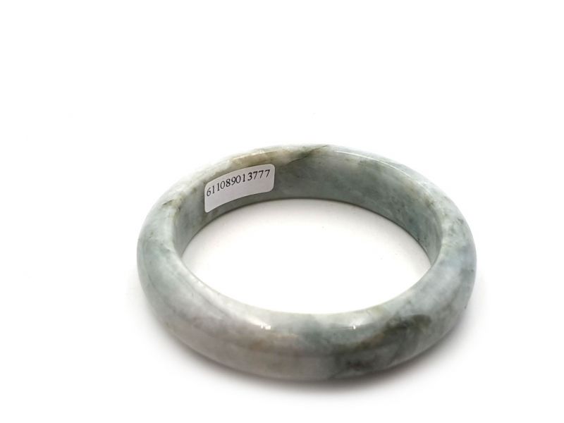 Click thumbnail to enlarge and hover over the picture to zoom Jade Bracelet Bangle Class A Light Green 2