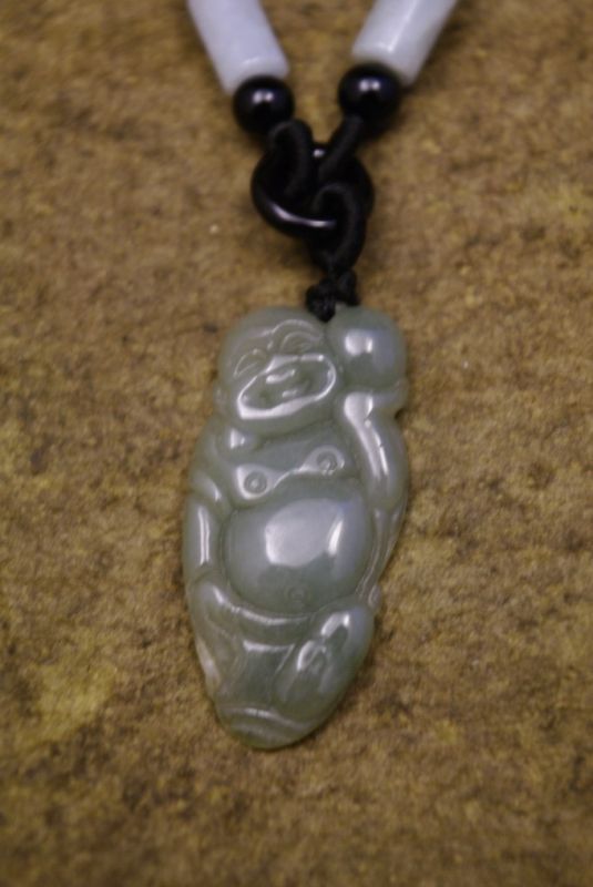 Jade Lachender Buddha Anhänger 3