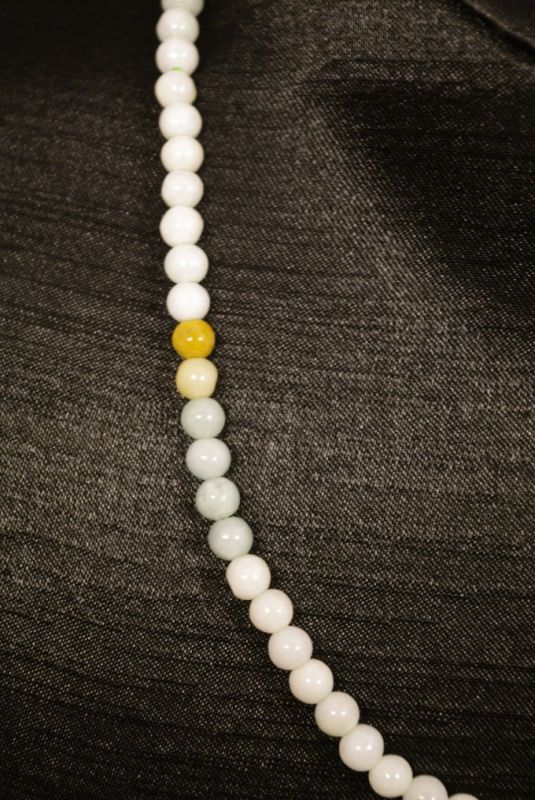 Jade Necklace 90 Beads 3