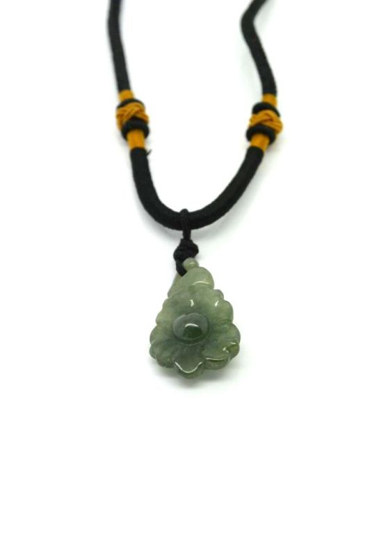 Jade pendant Flower 2