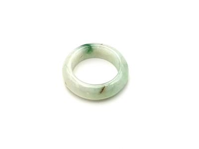 Jade Ring Durchscheinendes Grün gesprenkelt - Größe 16.75