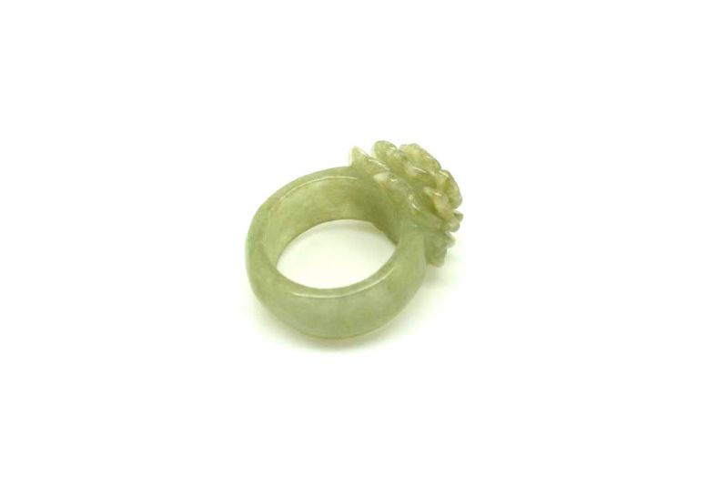Jade Ring - Größe 18,5 - Grüne Blume 3