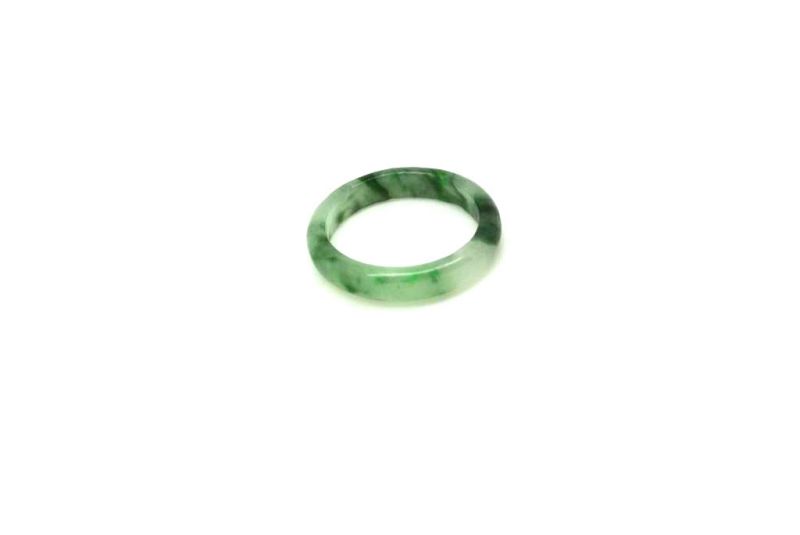 Jade Ring Grün - Größe 17,75 - Weiß und Grüne spotted 2