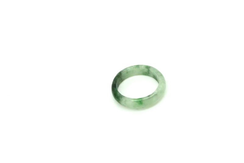 Jade Ring Grün - Größe 19 - Weiß und Grüne spotted 3