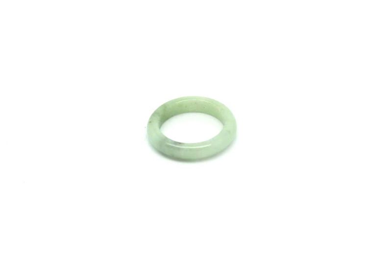 Jade Ring Hellgrün Größe 16,5 4