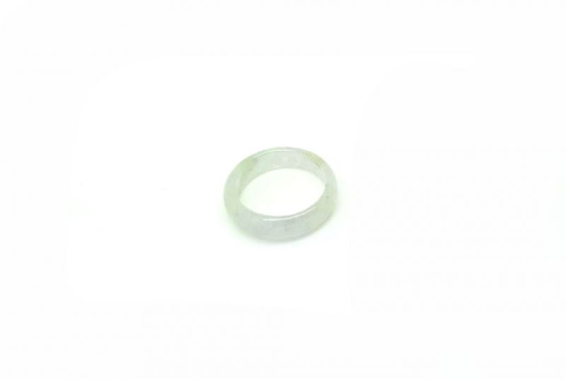 Jade Ring Weißer - Größe 17,25 3