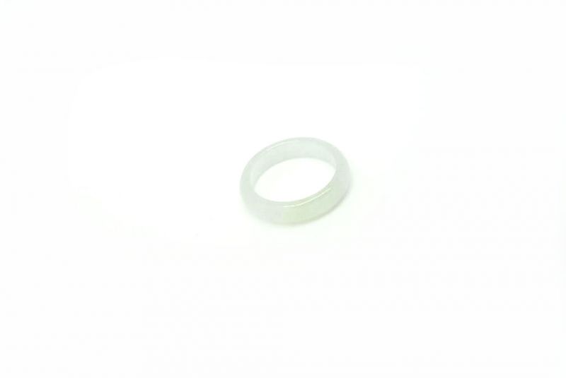 Jade Ring Weißer - Größe 20,25 3