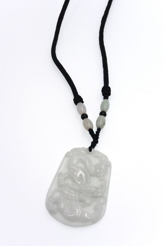Jade Signo zodiacal - Dragón - Blanco 2