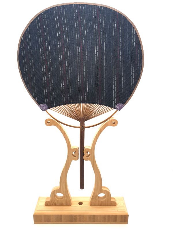 Japanese fan - Uchiwa - Wood and Fabric - White and red striped 1