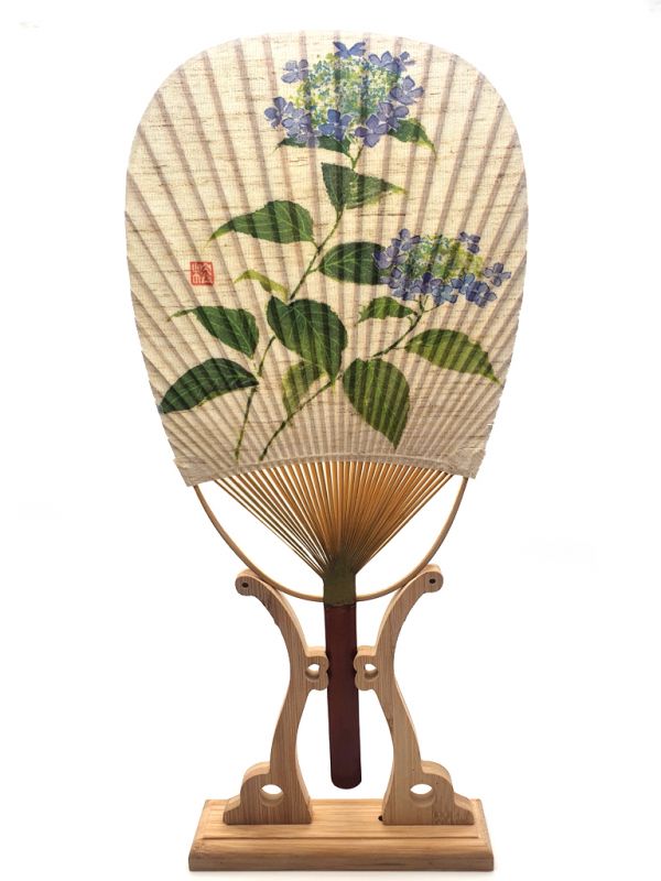 Japanese Hand Fan - Uchiwa - Wood and Paper - Flowers 1