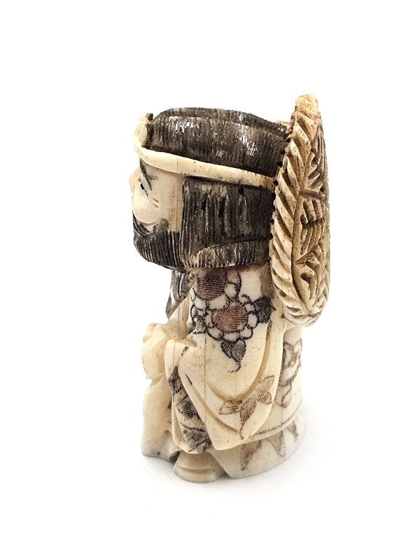 Japanischer Netsuké aus Knochen - Der Reisfeldbauer 2