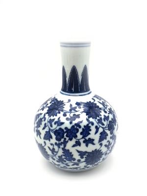 jarron pequeño de porcelana china - Blanco y Azul - Flor 2